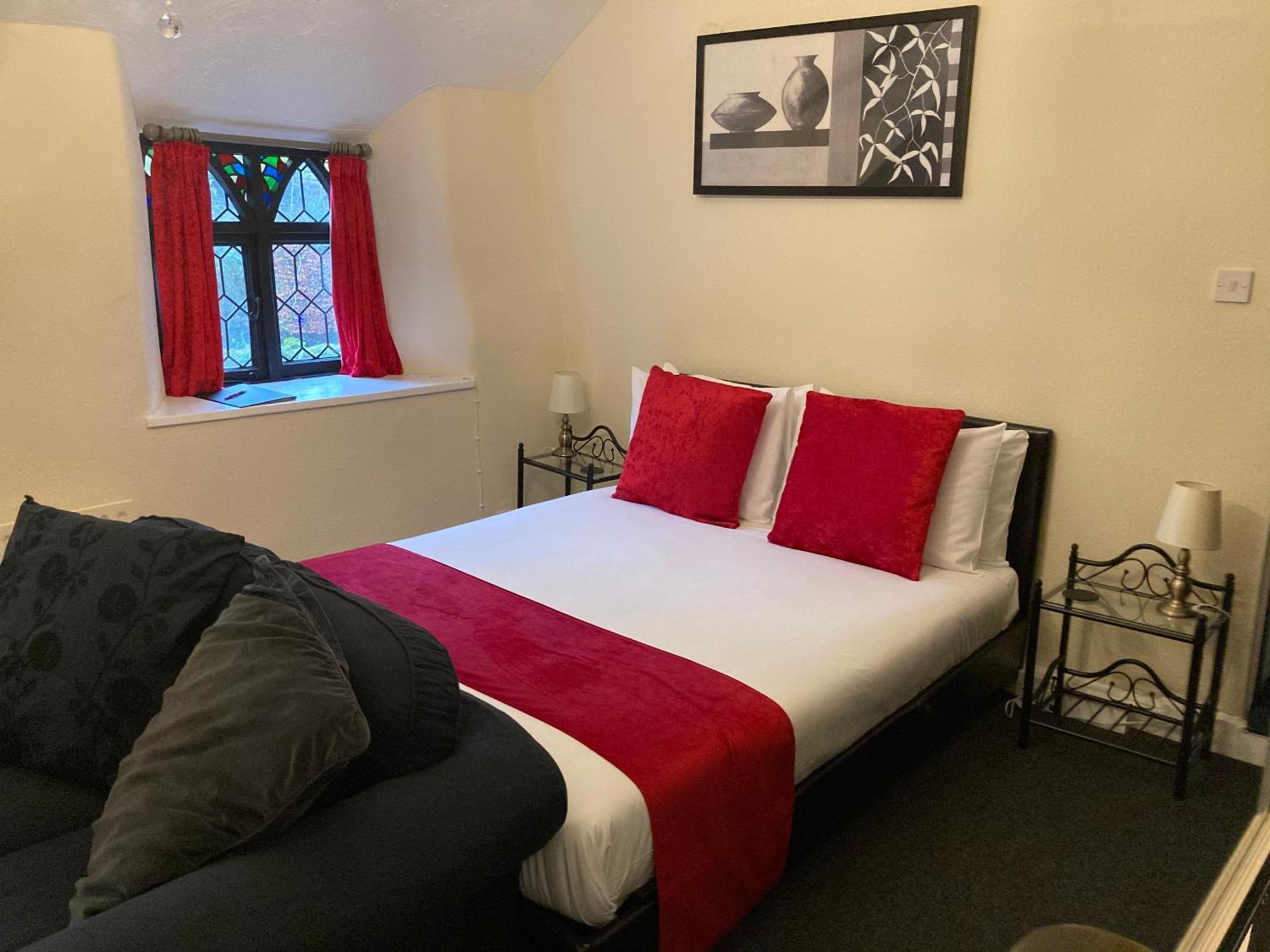The Cridford Inn Trusham Room photo